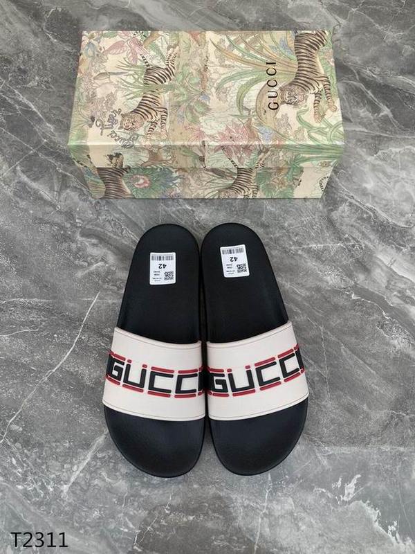 Gucci Men's Slippers 51